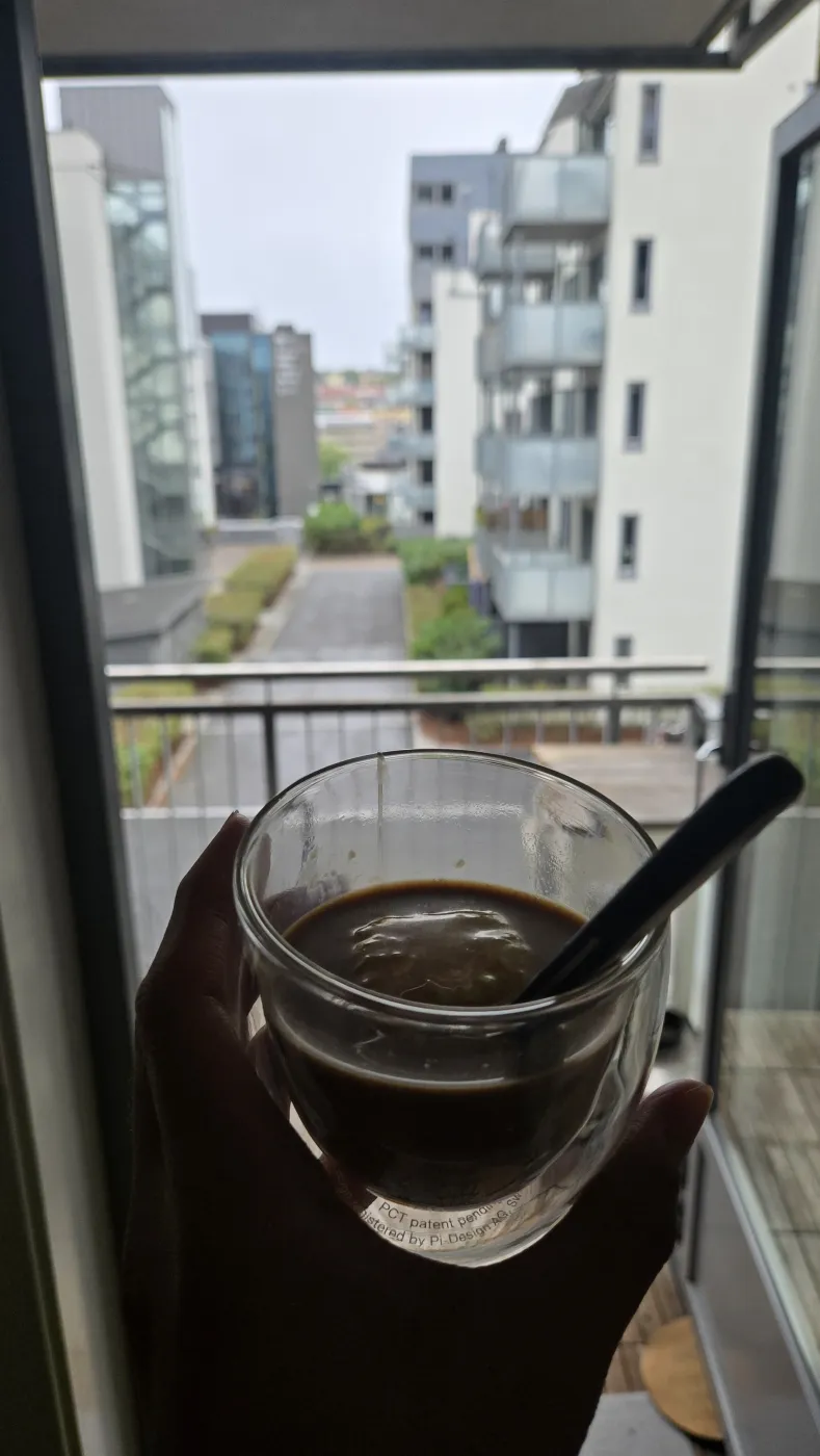 누나가 만들어준 우유얼음 라떼