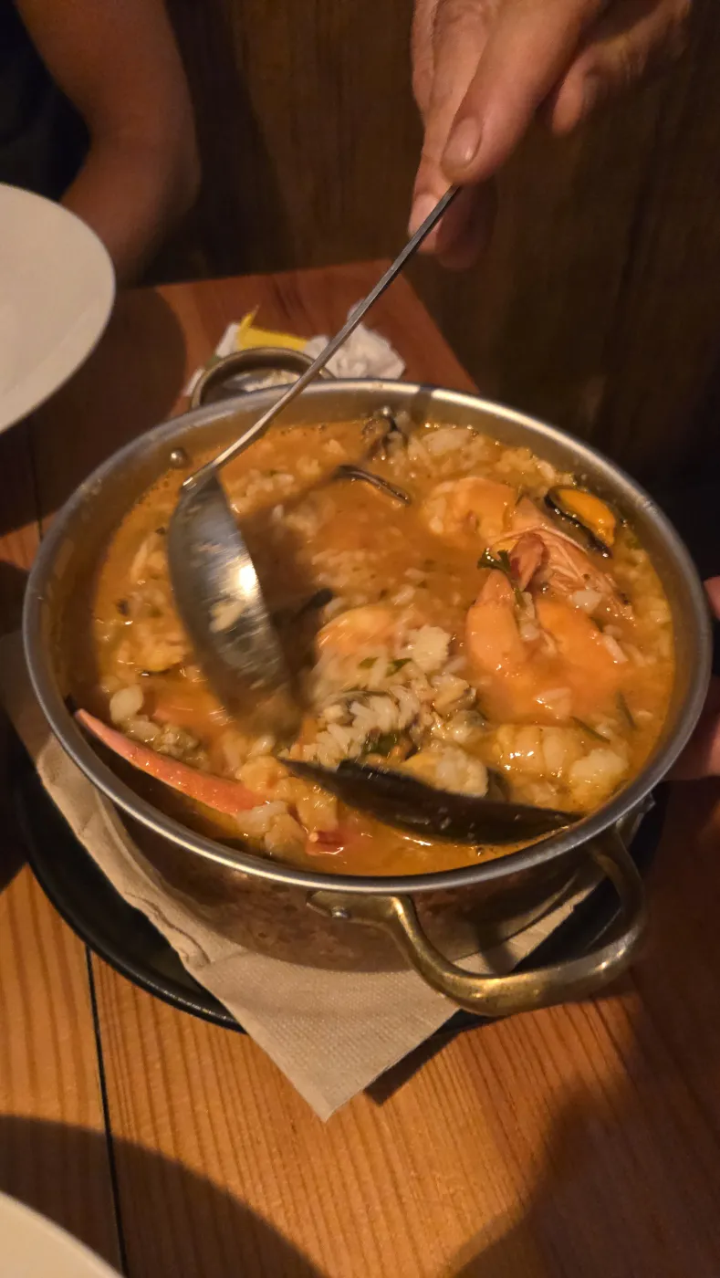 동네친구 민과 먹은 해물밥